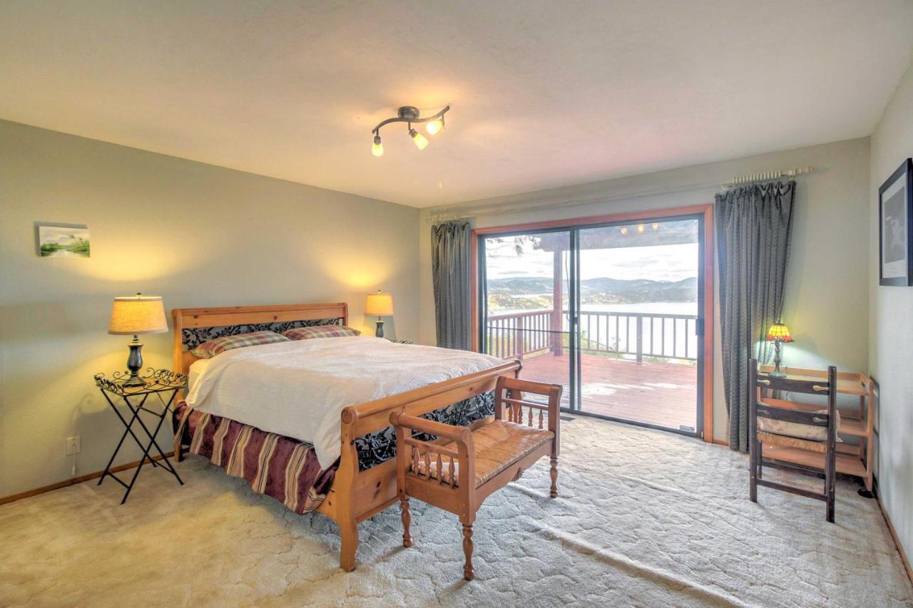 Spacious Kelseyville Home With Large Lakefront Deck! Ngoại thất bức ảnh
