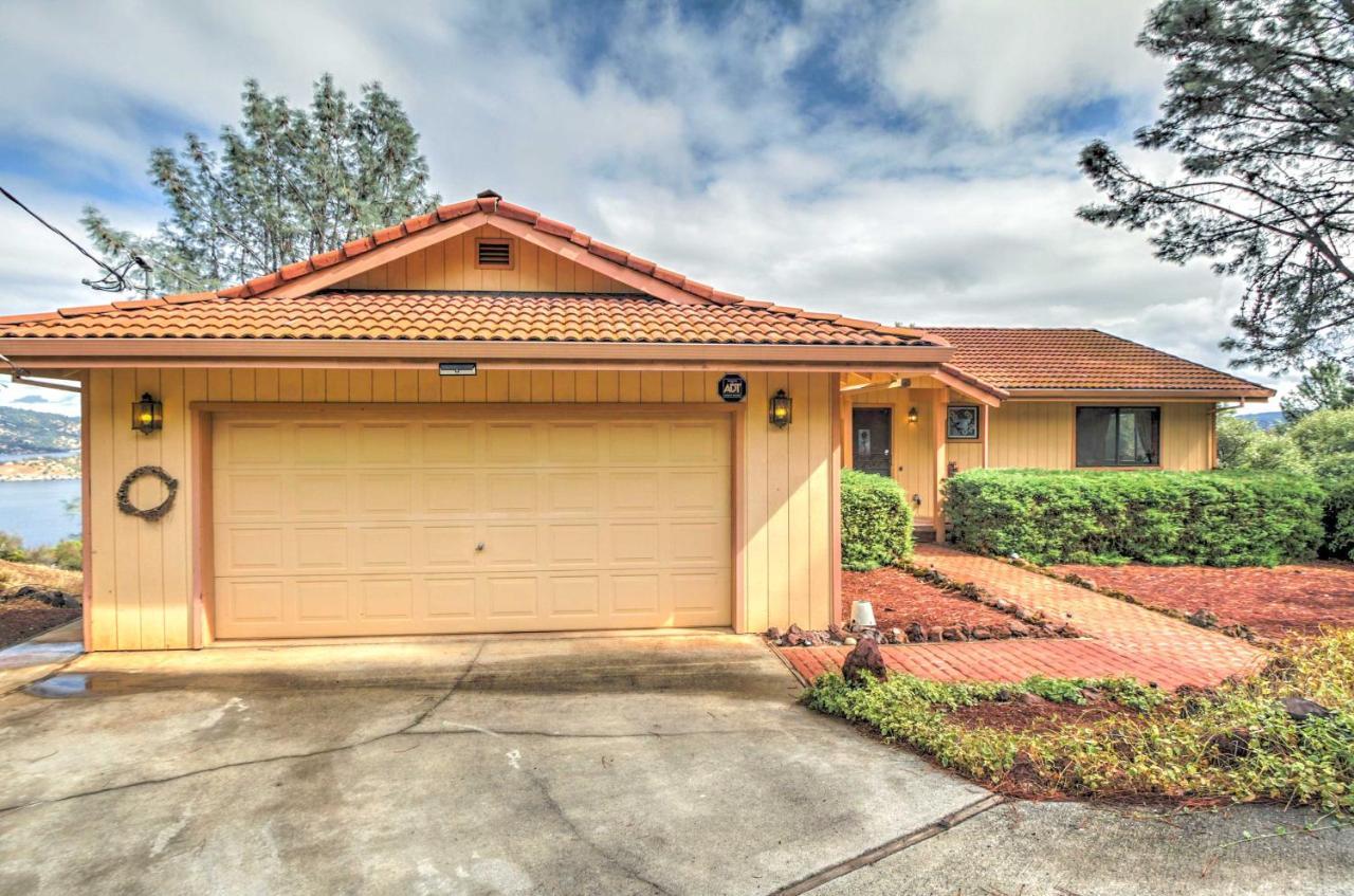 Spacious Kelseyville Home With Large Lakefront Deck! Ngoại thất bức ảnh